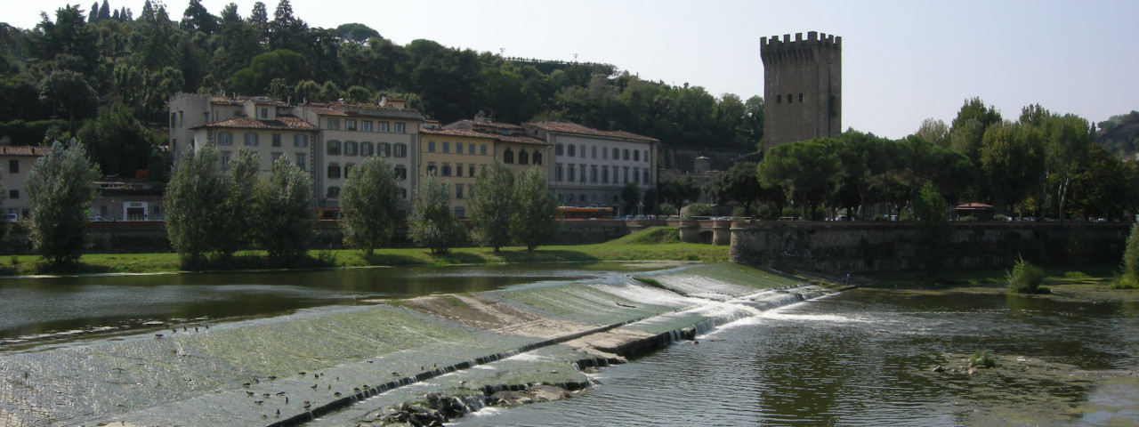 Firenze,_pescaia_di_san_niccolò.jpeg